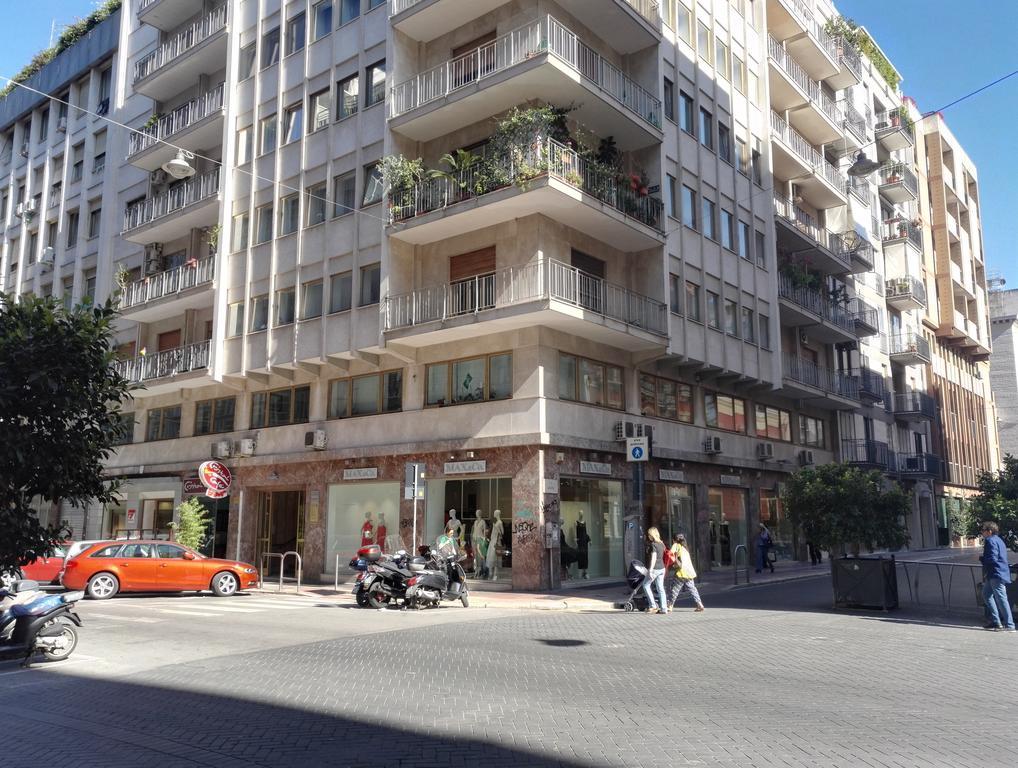 Bari Grand Central Apartment Екстер'єр фото